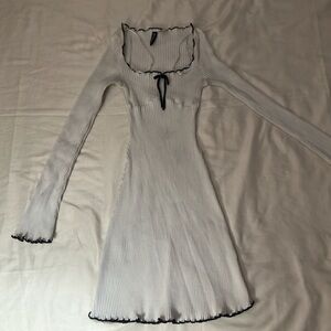 H&M White Long Sleeve Dress with Black Accents